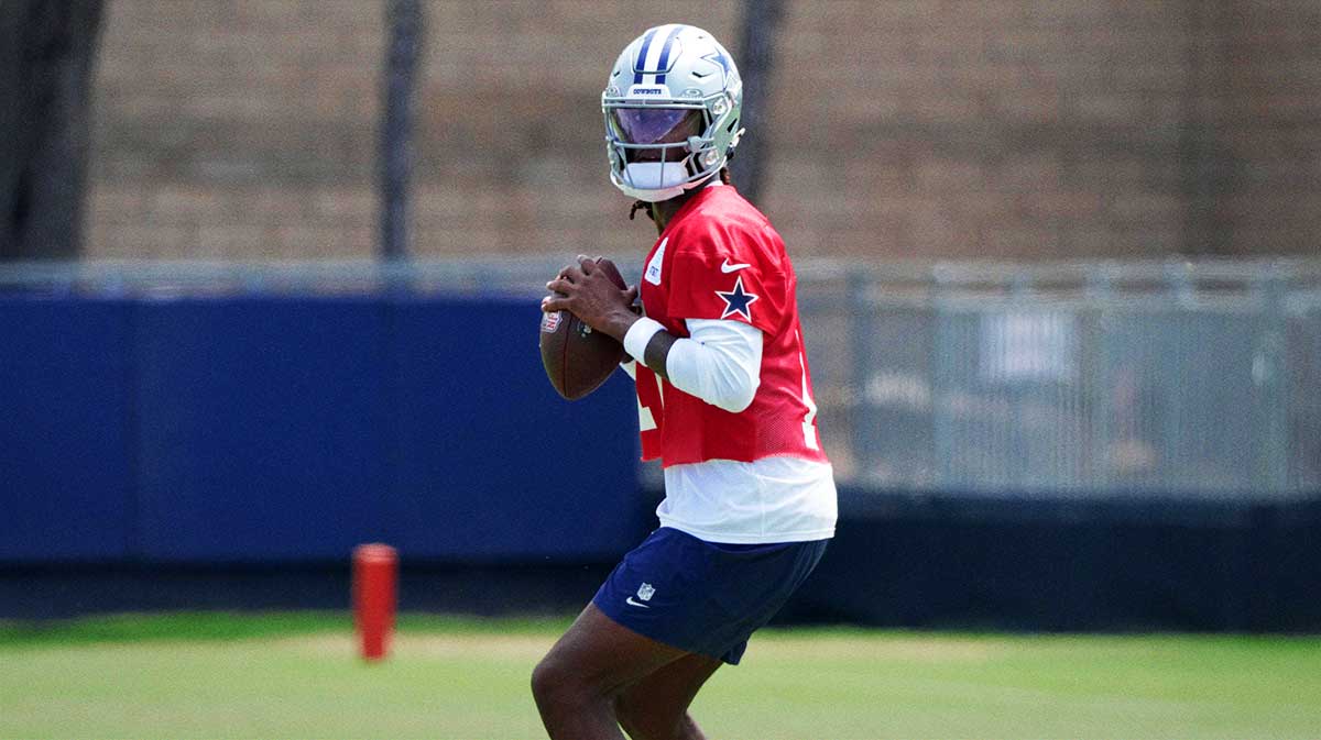 Cowboys' Dak Prescott gives Joe Milton his flowers in training camp
