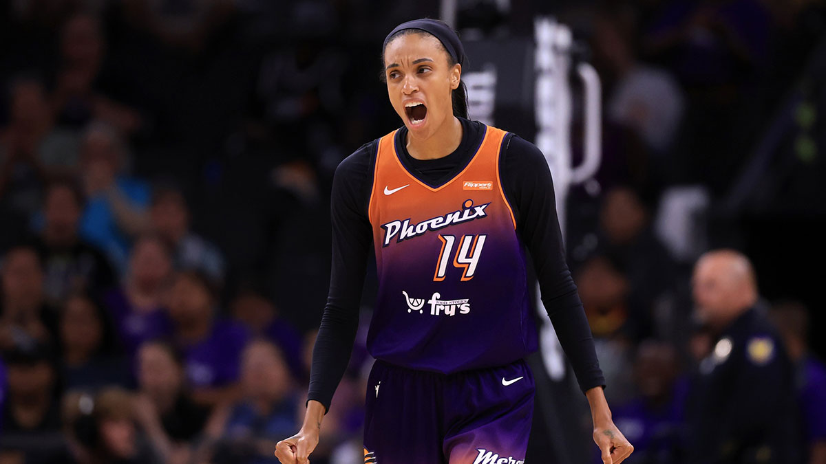 DeWanna Bonner’s immediate reaction to returning to court for Mercury