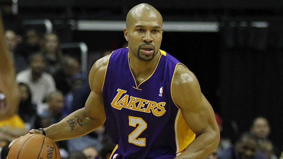 Los Angeles Lakers point guard Derek Fisher (2) dribbles the ball against the Washington Wizards at Verizon Center.