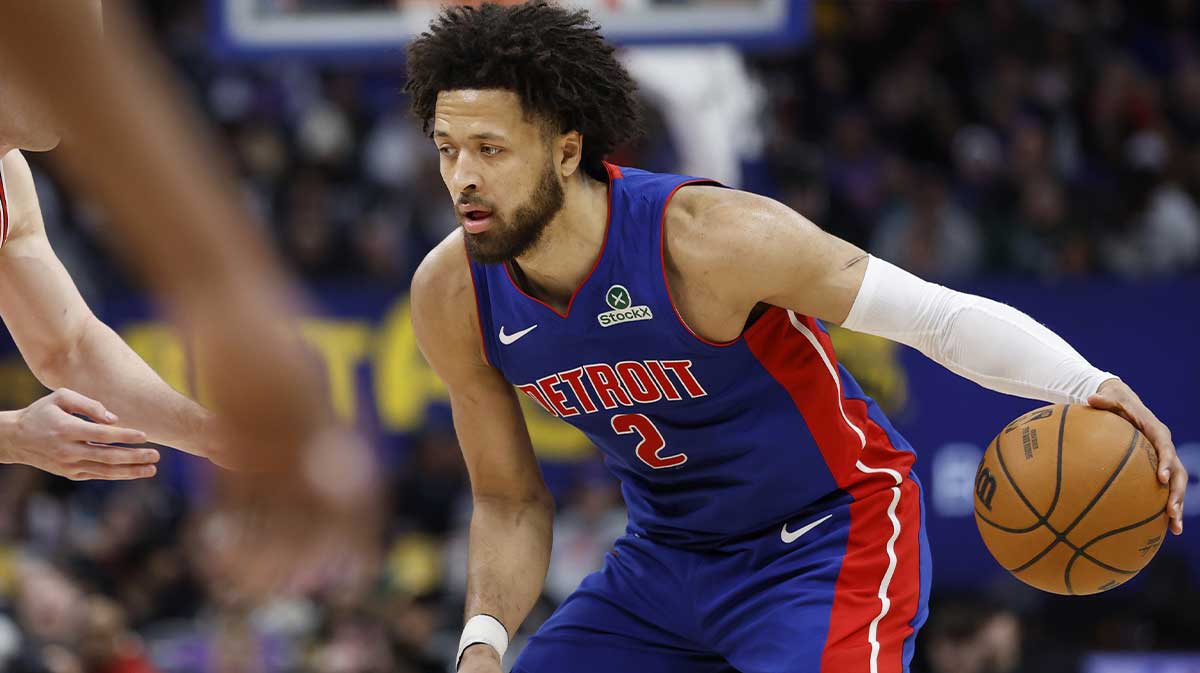 Detroit Pistons guard Cade Cunningham (2) dribbles in the second half against the Chicago Bulls at Little Caesars Arena.