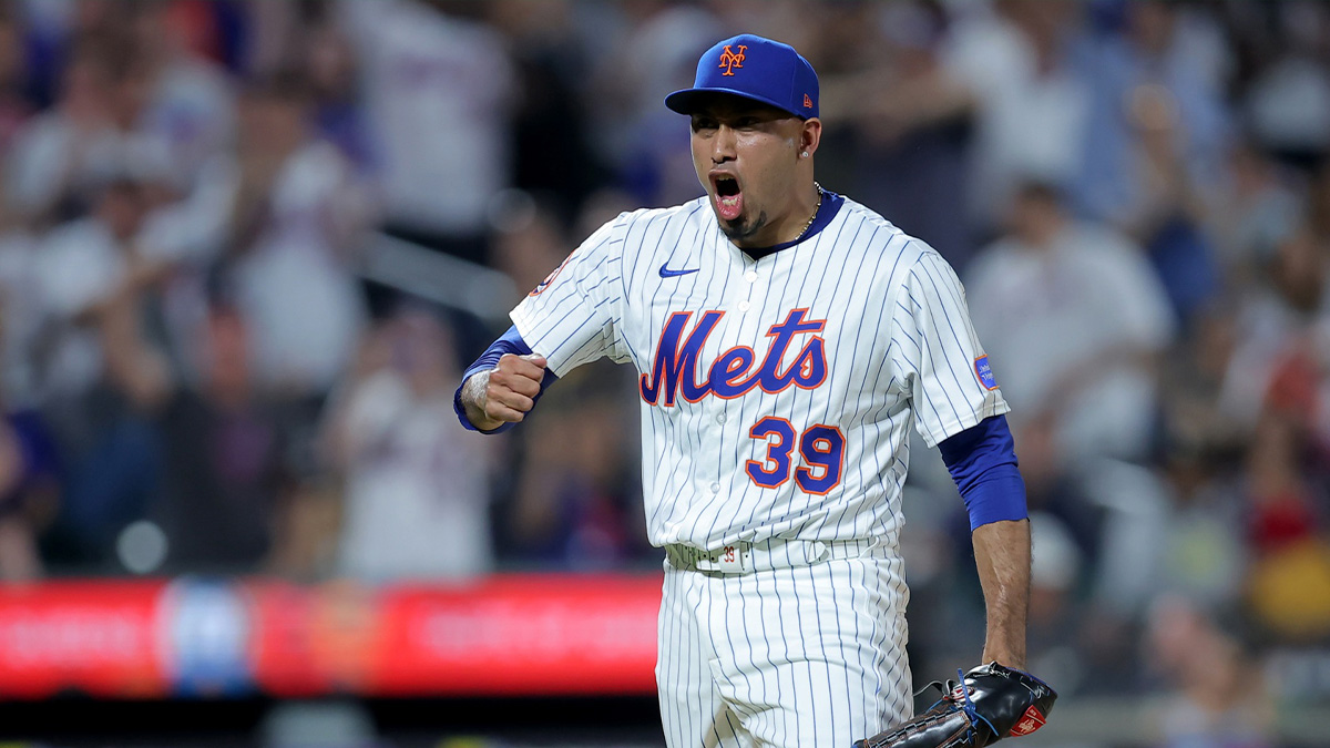 New York Mets relief pitcher Edwin Diaz (39) celebrates after defeating the Milwaukee Brewers at Citi Field.