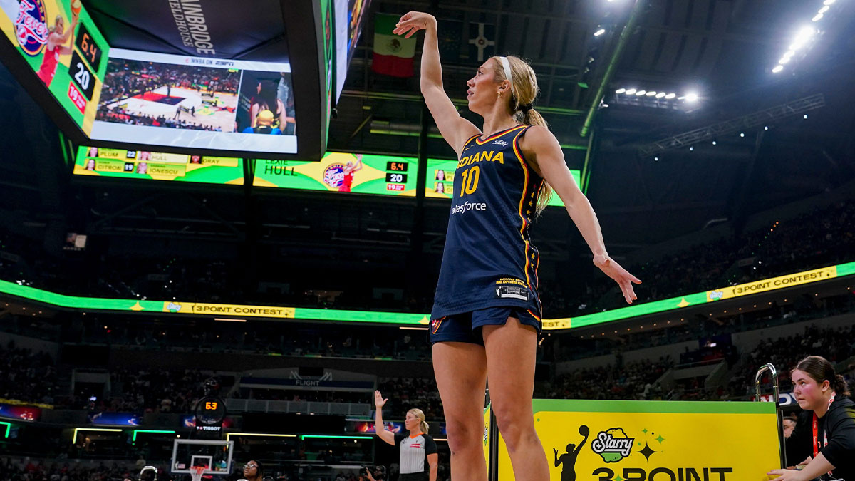 Indiana Fever Lexi Hull (10) competes Friday, July 18, 2025, during the WNBA All-Star 3-point contest at Gainbridge Fieldhouse in Indianapolis.