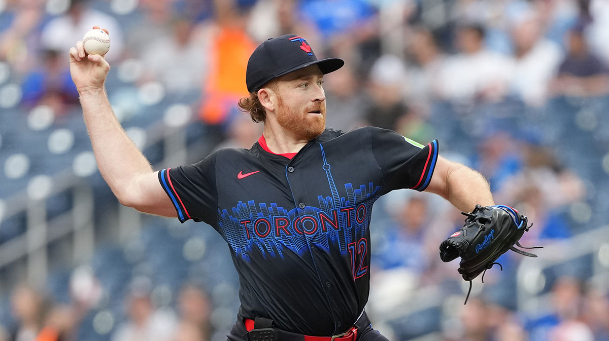 Toronto Blue Jays starting pitcher Spencer Turnbull (12) throws a pitch against the Chicago White Sox during the first inning at Rogers Centre. Spencer Turnbull signed with the Cubs following his release from the Blue Jays ahead of the MLB Trade Deadline.