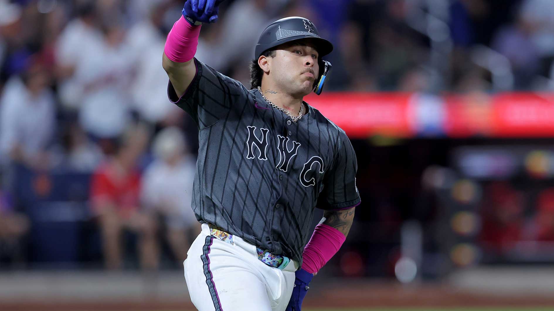Mets’ Francisco Alvarez gets good news after exiting Padres game early with injury