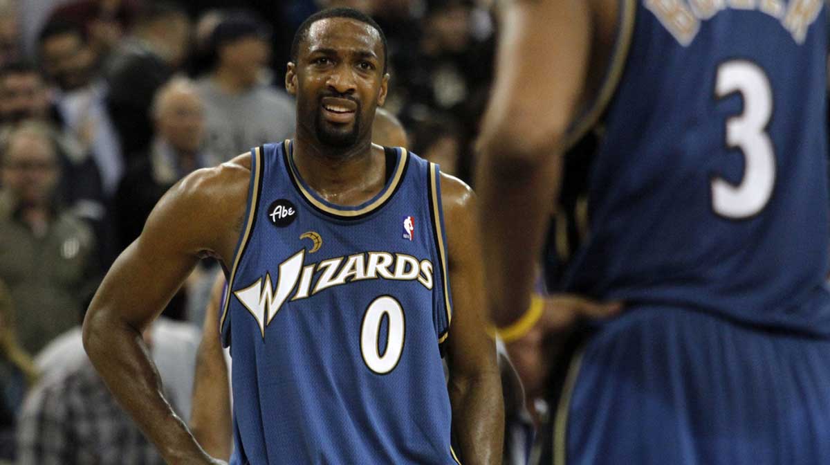 Washington Wizards guard Gilbert Arenas (0) shows his frustration against the Sacramento Kings in the second half at Arco Arena. The Kings defeated the Wizards 112-109.