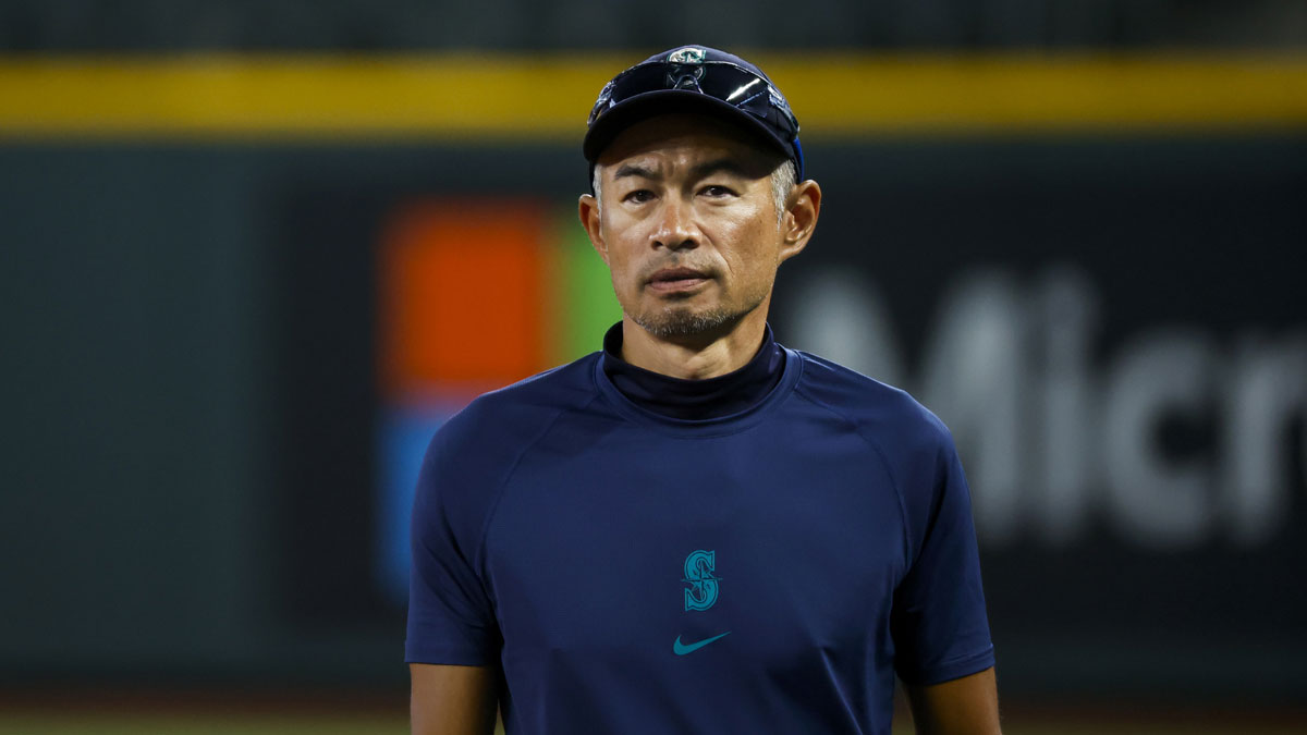 Seattle Mariners former outfielder Ichiro Suzuki walks back to the dugout following batting practice against the Athletics. Ichiro Suzuki leads the 2025 Baseball Hall of Fame class alongside CC Sabathia and Billy Wagner, becoming the first Japanese-born inductee in Cooperstown history.