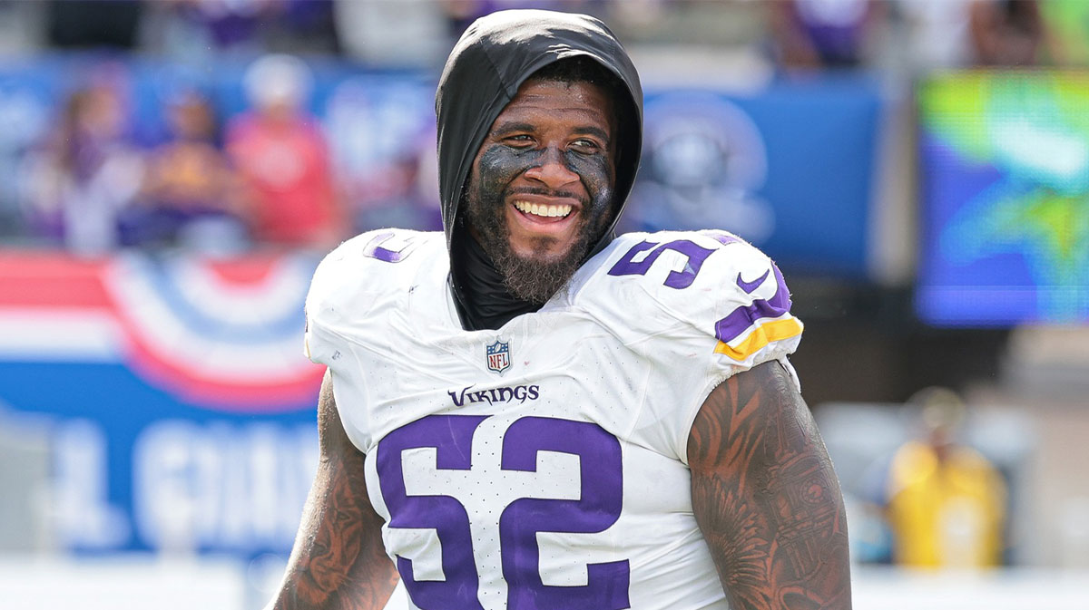 Minnesota Vikings linebacker Jihad Ward (52) celebrates after the game against the New York Giants at MetLife Stadium.