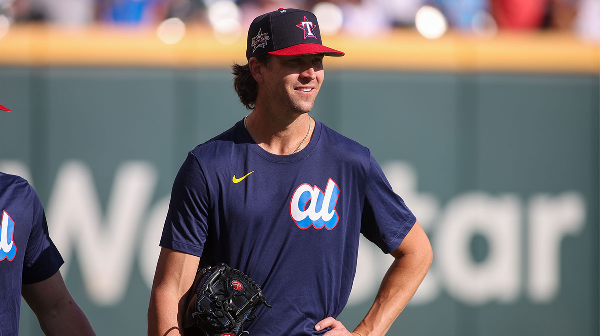 American League pitcher Jacob deGrom (48) of the Texas Rangers during workouts before the 2025 MLB All Star Game at Truist Park.