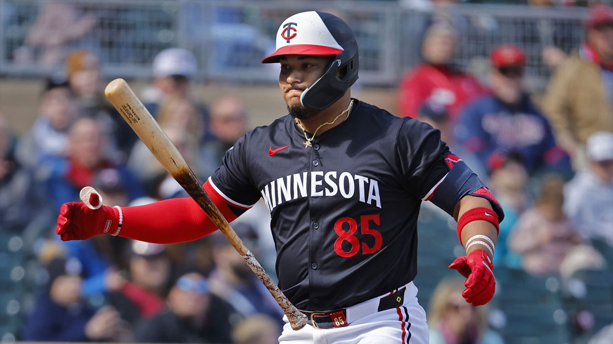 Twins release catcher as trade deadline draws near