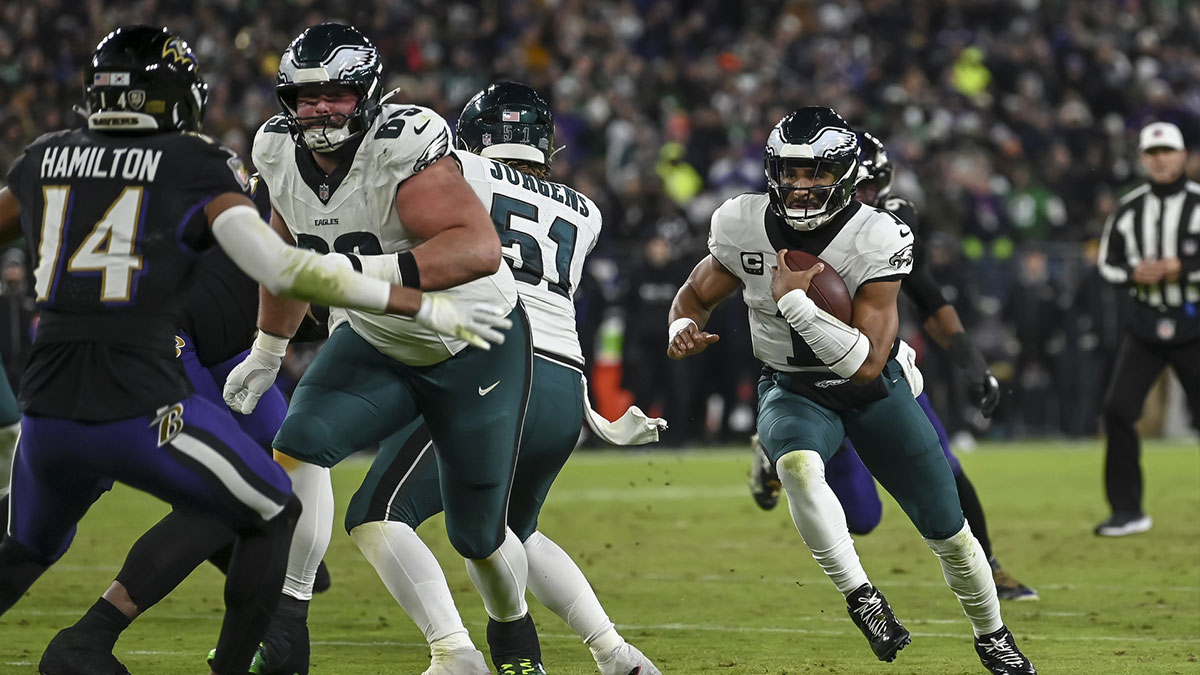 Philadelphia Eagles quarterback Jalen Hurts (1) rushes during the game against the Baltimore Ravens at M&T Bank Stadium.