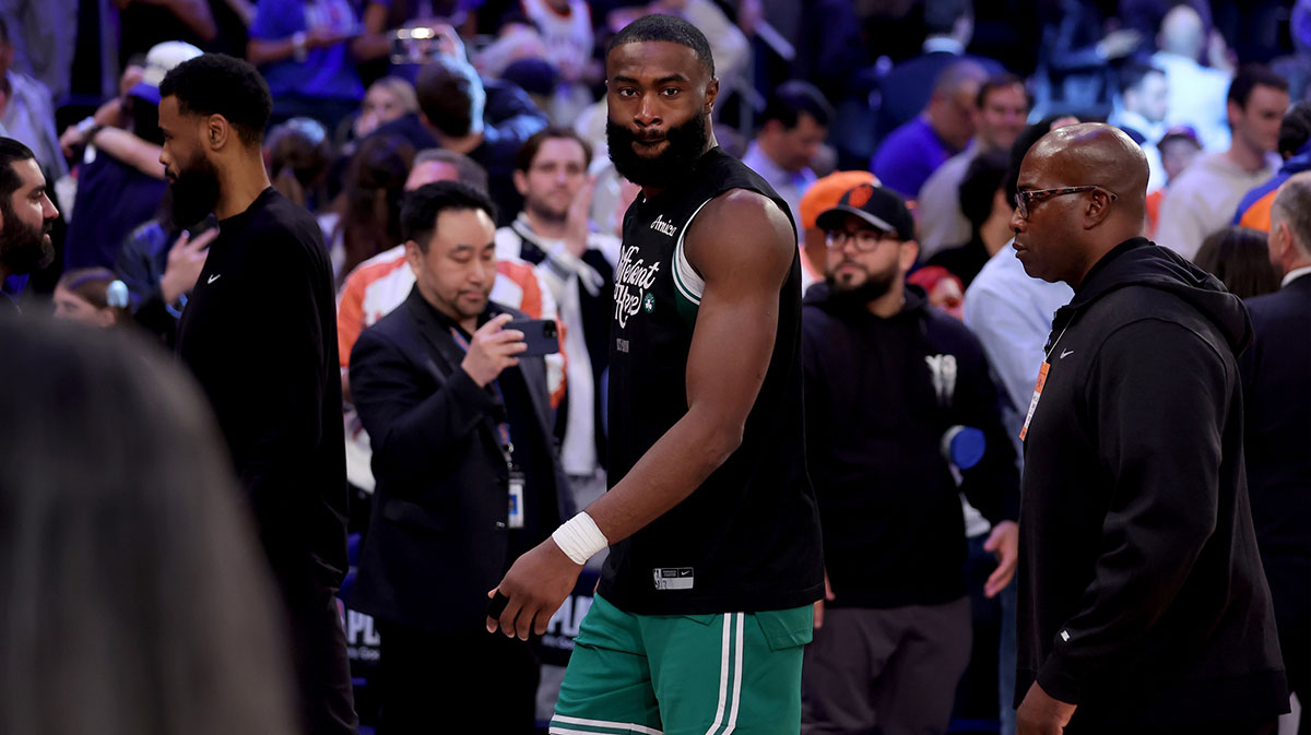 Celtics news: Jaylen Brown should be 'cleared shortly' after knee surgery