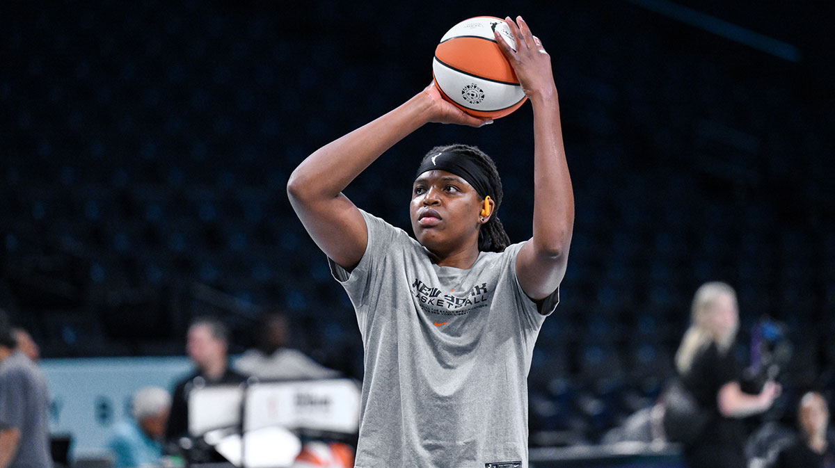 New York Liberty center Jonquel Jones (35) warms up before a game against the Phoenix Mercury at Barclays Center.