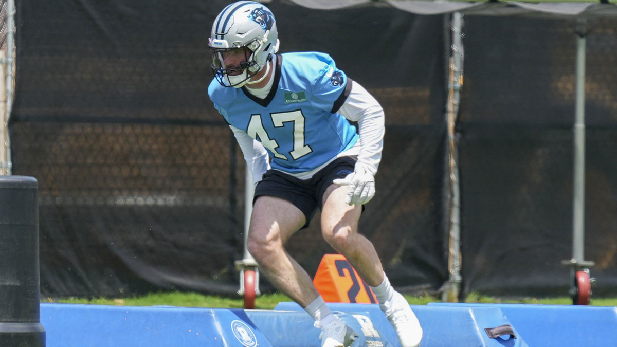 Carolina Panthers linebacker Josey Jewell (47) performs a mobility drill during minicamp