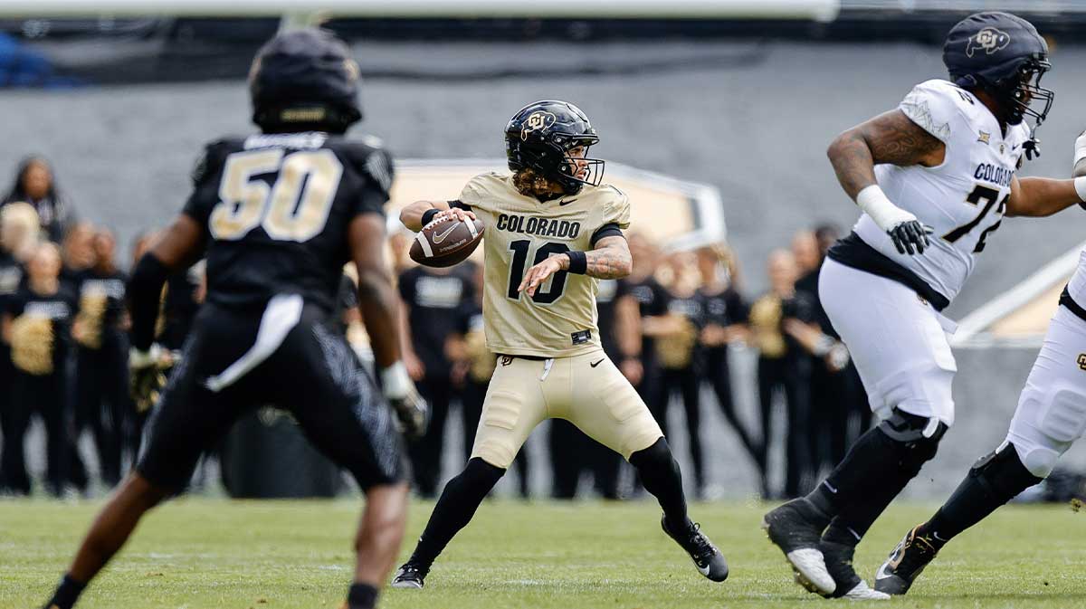 Colorado Buffaloes quarterback Julian Lewis (10) during the spring game at Folsom Field.