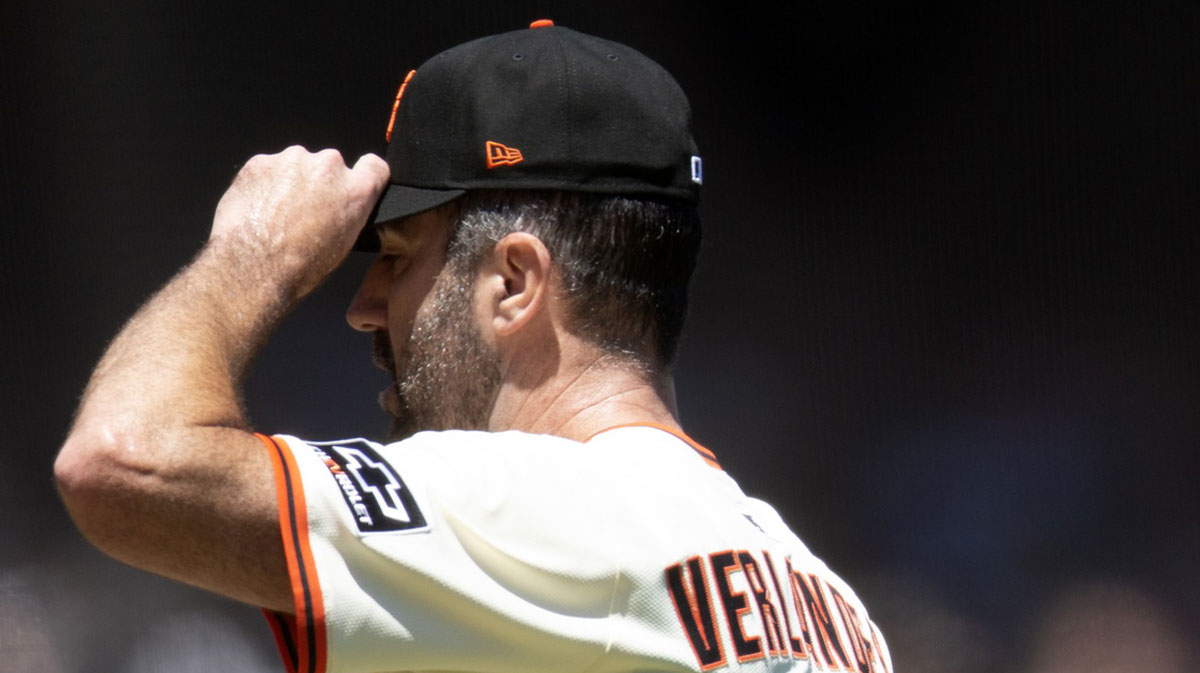 San Francisco Giants starting pitcher Justin Verlander (35) walks off the field after throwing his last pitch against the Philadelphia Phillies during the sixth inning at Oracle Park.