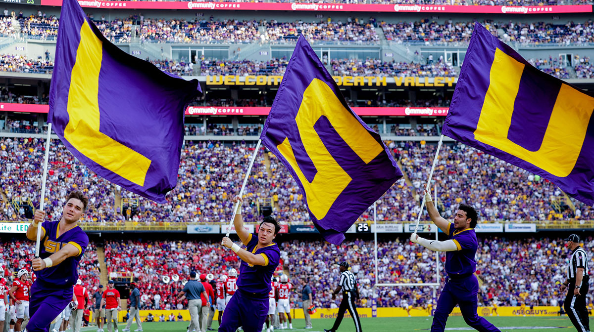 Brian Kelly keeps Baton Rouge 5-star home in massive LSU football recruiting win