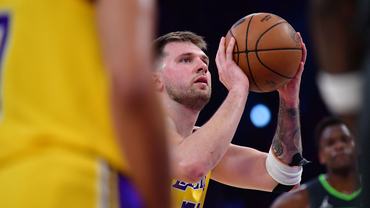 Los Angeles Lakers guard Luka Doncic (77) shoots a free throw against the Minnesota Timberwolves during the first half in game five of first round for the 2025 NBA Playoffs at Crypto.com Arena. Luka Doncic