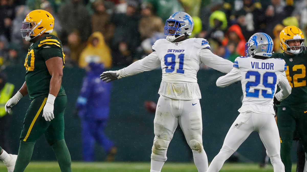 Detroit Lions defensive end Levi Onwuzurike (91) celebrates after a missed field goal attempt by the Green Bay Packers on Sunday, November 3, 2024, at Lambeau Field in Green Bay, Wis.