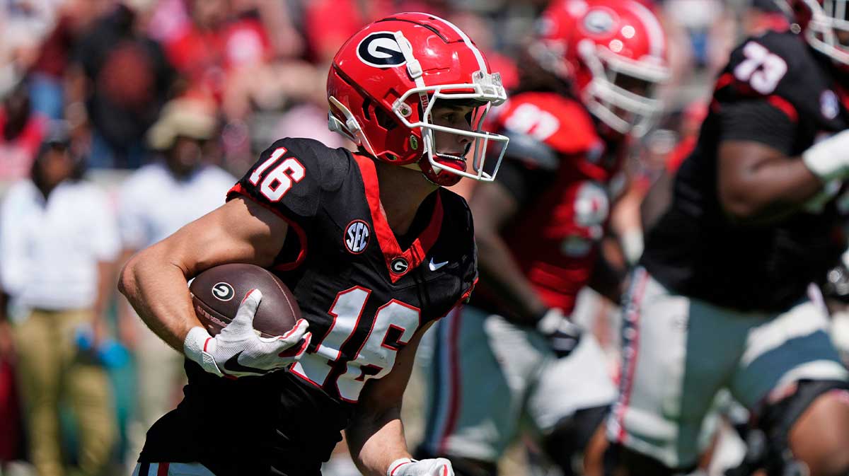 Georgia wide receiver London Humphreys (16) moves the rock during the Georgia G-Day spring football game in Athens, Ga., on Saturday, April 12, 2025.