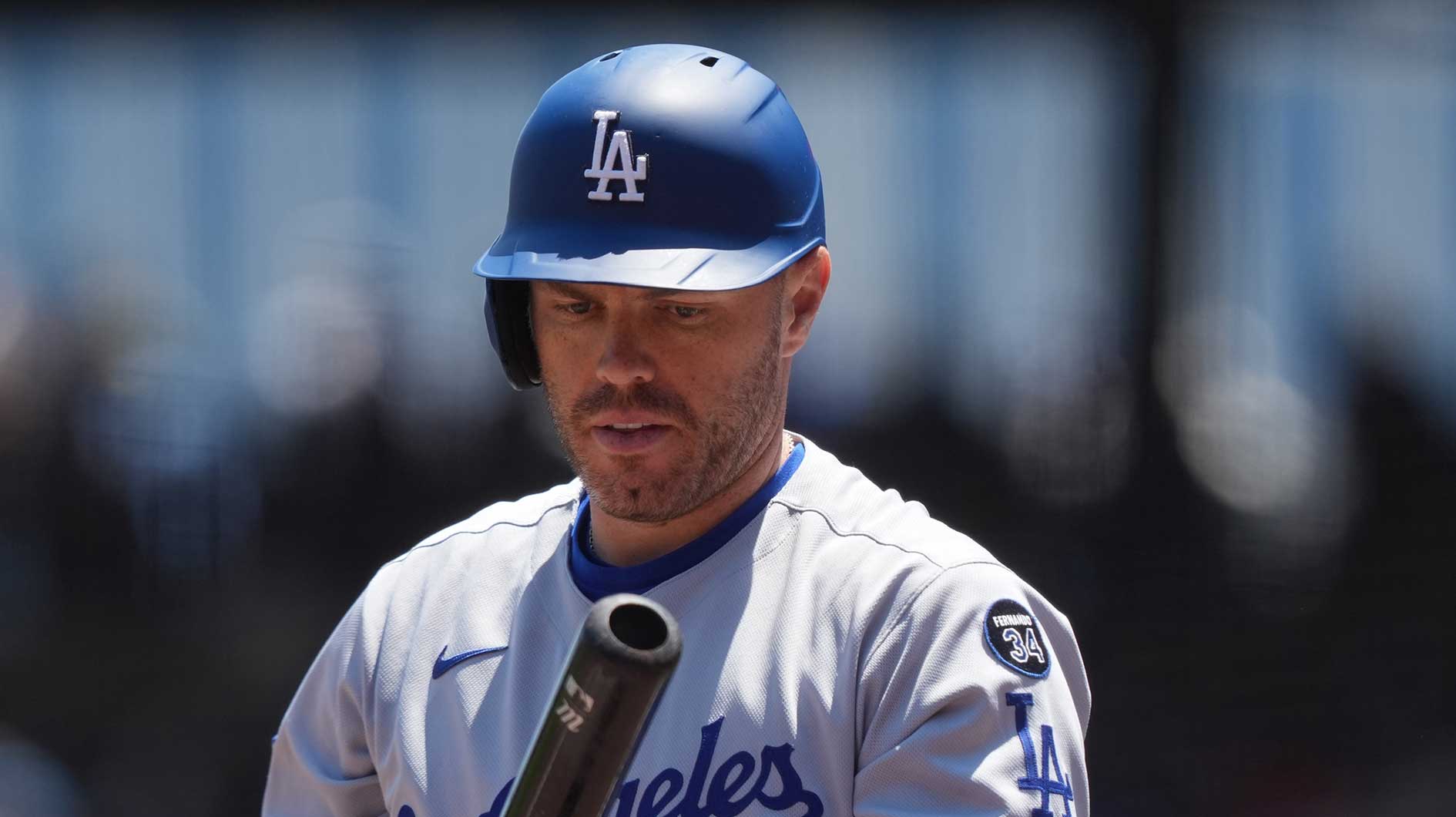 Los Angeles Dodgers first baseman Freddie Freeman (5) prepares to bat during the third inning against the San Francisco Giants at Oracle Park. Mandatory Credit: Darren Yamashita-Imagn Images