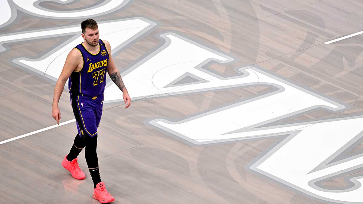 Los Angeles Lakers guard Luka Doncic (77) during the game between the Dallas Mavericks and the Los Angeles Lakers at American Airlines Center.
