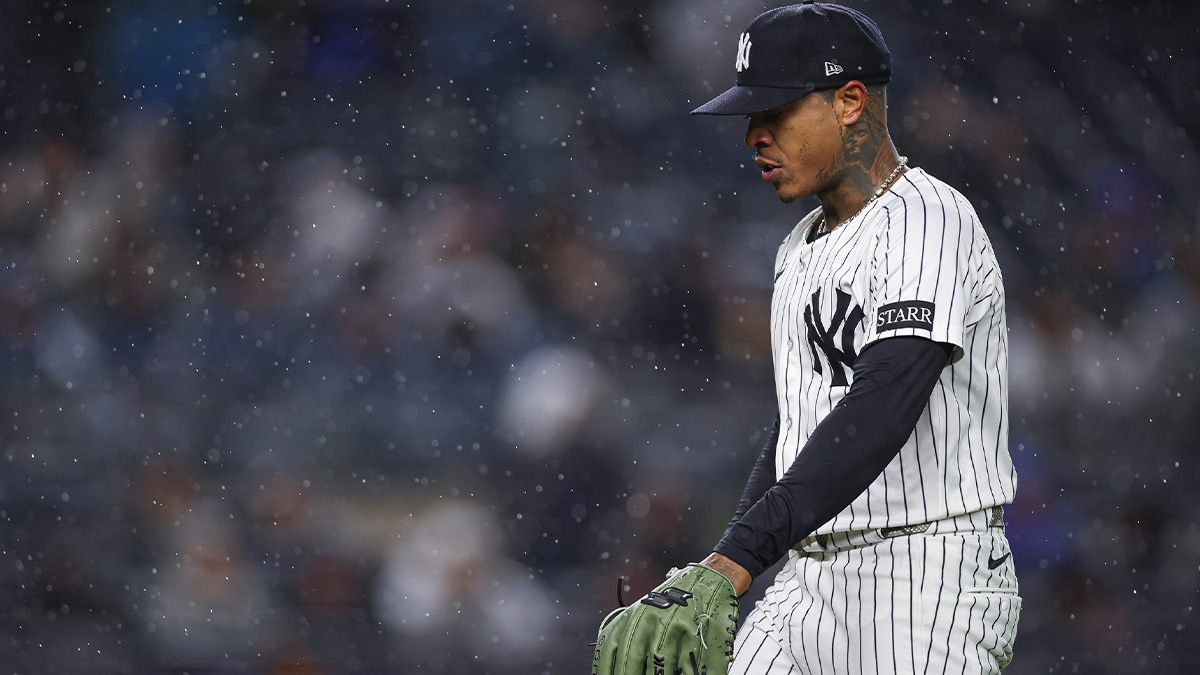 New York Yankees starting pitcher Marcus Stroman (0) walks off after being relieved during the first inning against the San Francisco Giants at Yankee Stadium.