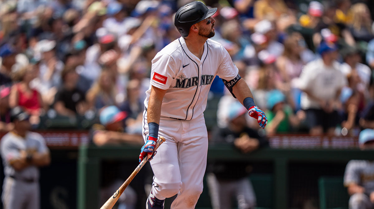 Seattle Mariners designated hitter Cal Raleigh (29) hits a solo home run during the sixth inning against the Pittsburgh Pirates at T-Mobile Park.