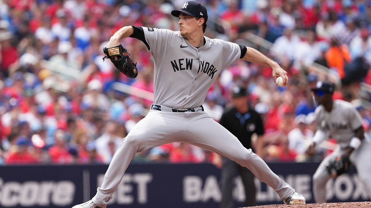 New York Yankees starting pitcher Max Fried (54) throws a pitch against the Toronto Blue Jays during the first inning at Rogers Centre.
