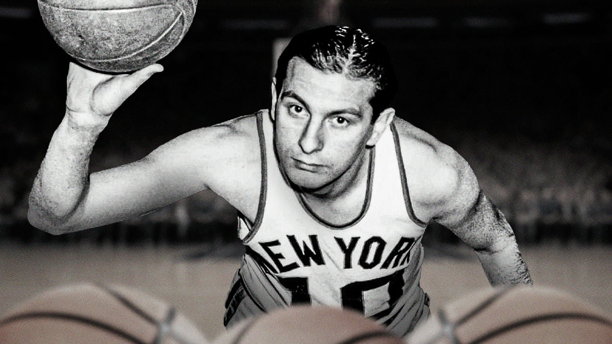 Max Zaslofsky playing for the Knicks.