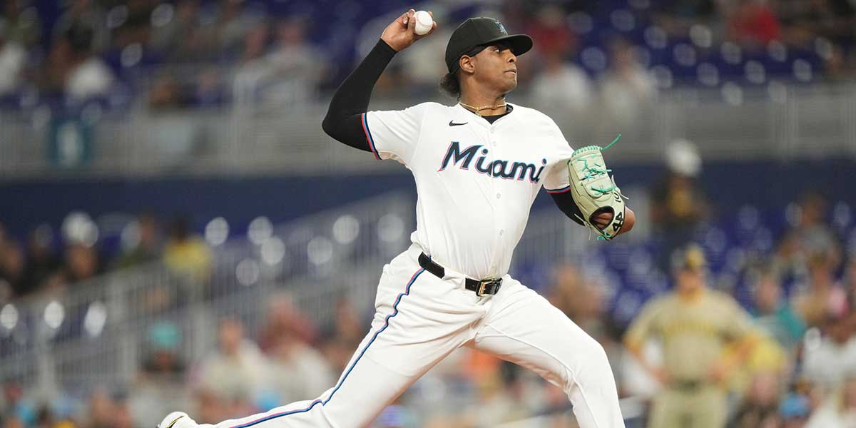 Miami Marlins pitcher Edward Cabrera (27) pitches in the first inning against the San Diego Padres at loanDepot Park.