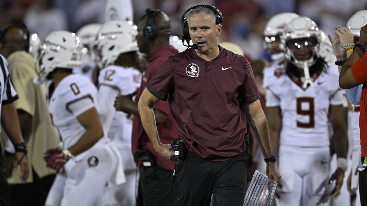 Florida State Seminoles head coach Mike Norvell during the game between the Southern Methodist Mustangs and the Florida State Seminoles at Gerald J. Ford Stadium. Mandatory Credit: Jerome Miron-Imagn Images