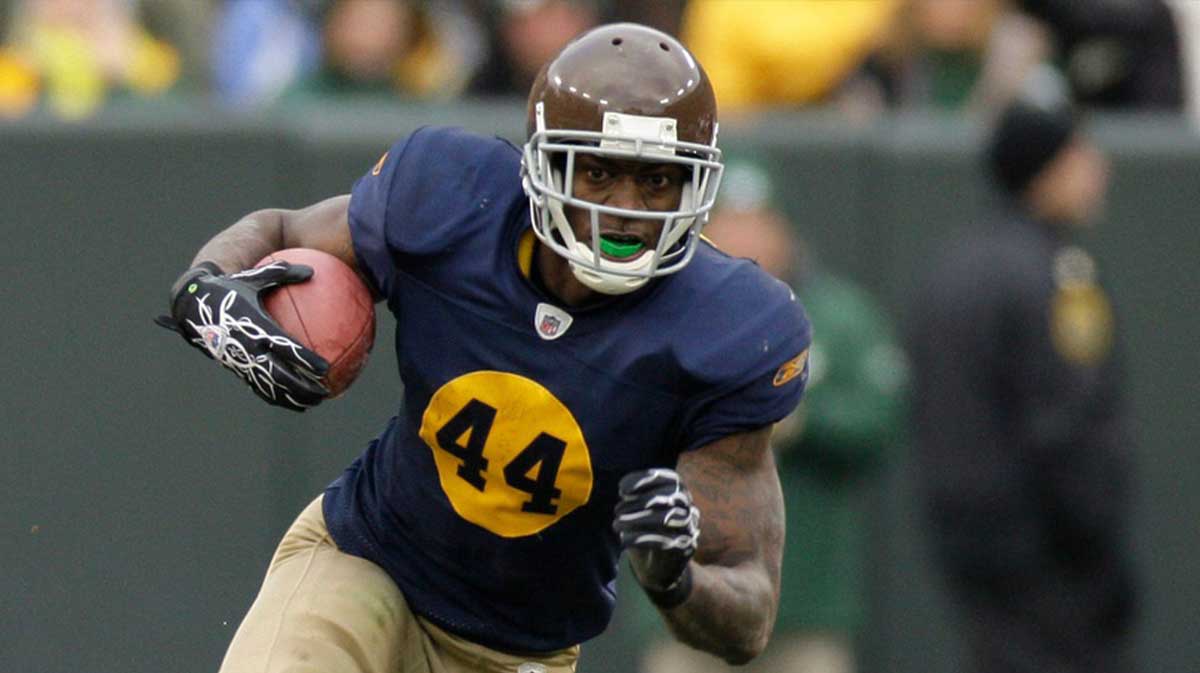 Green Bay Packers running back James Starks leaves San Francisco 49ers Tramaine Brock in the dirt Dec. 5, 2010. It was Starks' first game with the Packers.