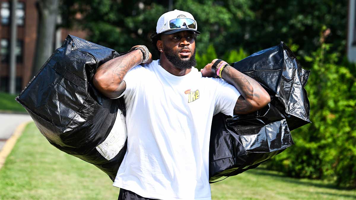 Steelers star Patrick Queen’s honest reaction to picking off ‘favorite player’ Aaron Rodgers