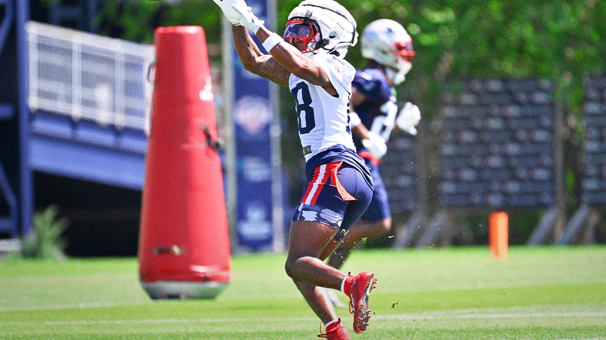 New England Patriots wide receiver Kyle Williams (18) makes a catch during training camp at Gillette Stadium.