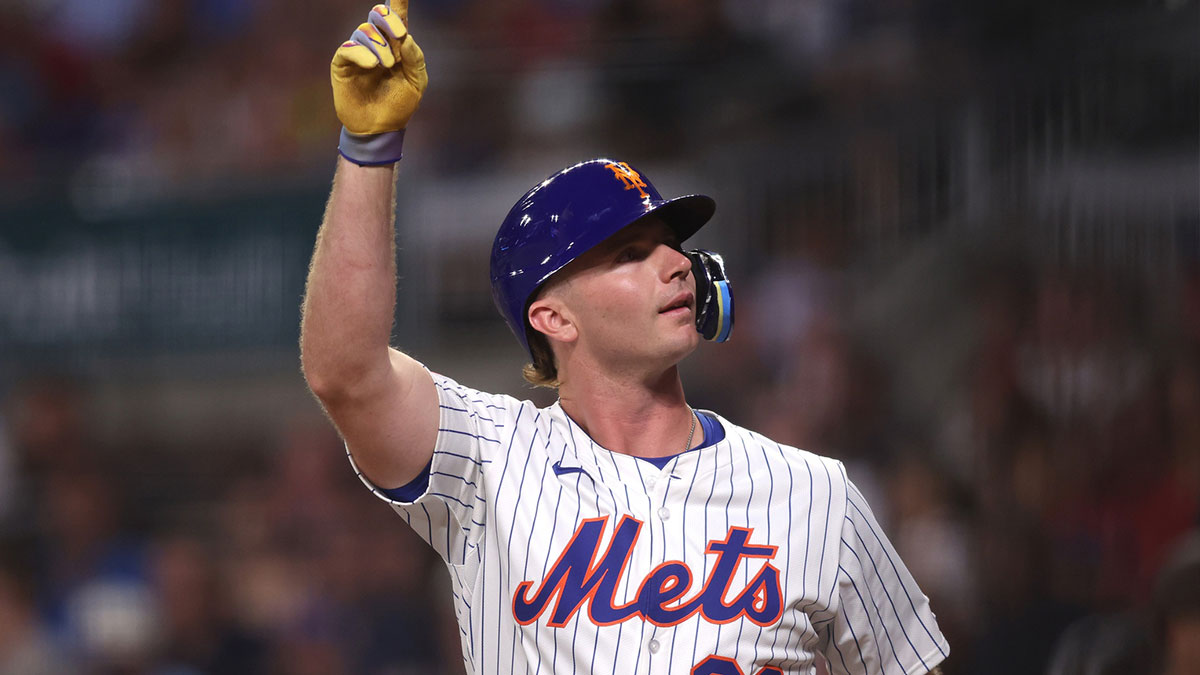 National League first baseman Pete Alonso (20) of the New York Mets reacts in the fourth inning during the 2025 MLB All Star Game at Truist Park.