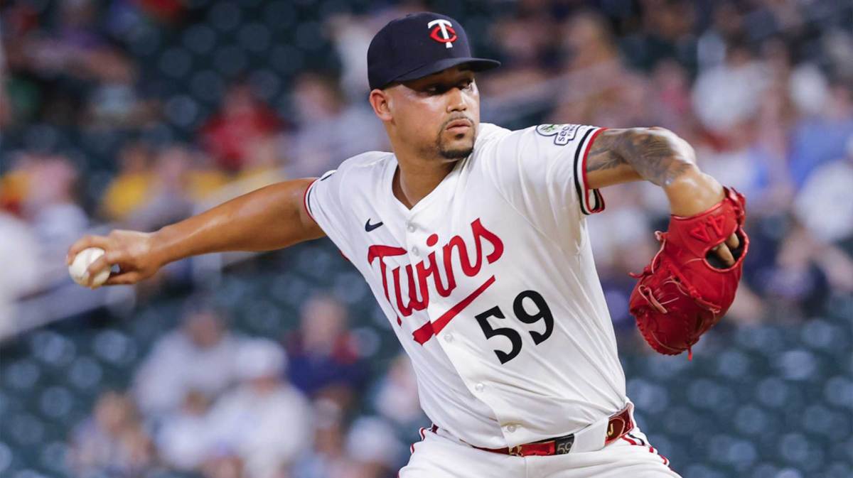 Minnesota Twins relief pitcher Jhoan Duran (59) throws to the Boston Red Sox in the ninth inning at Target Field.