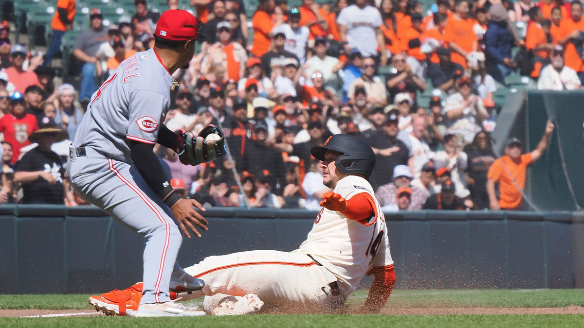 MLB rumors: Reds, Giants urged to be ‘aggressive’ trade deadline buyers