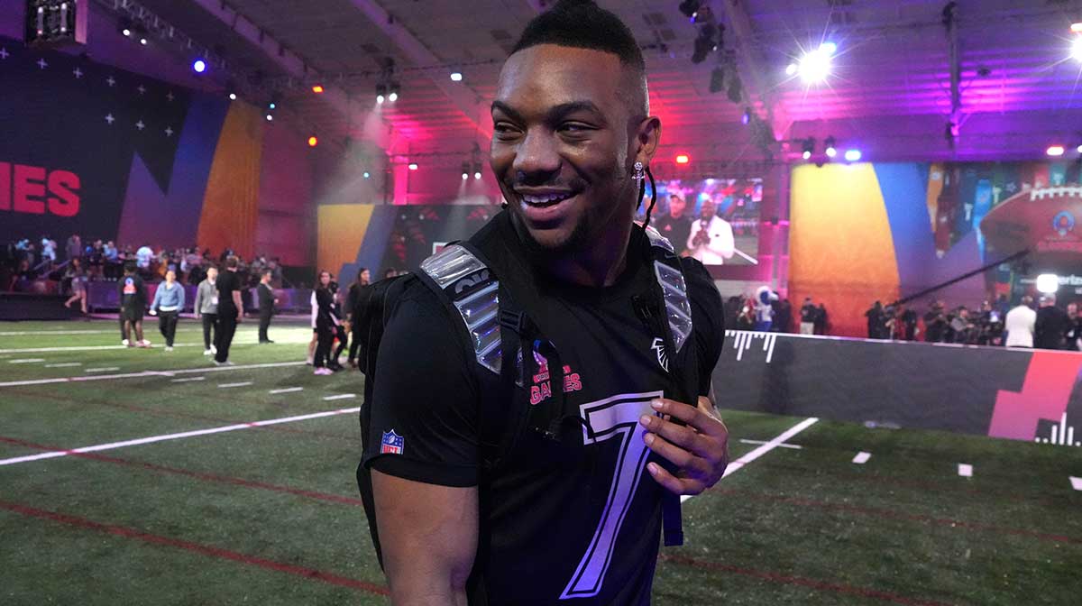 NFC running back Bijan Robinson of the Atlanta Falcons (7) during the Pro Bowl Skills Challenge at Nicholson Fieldhouse.