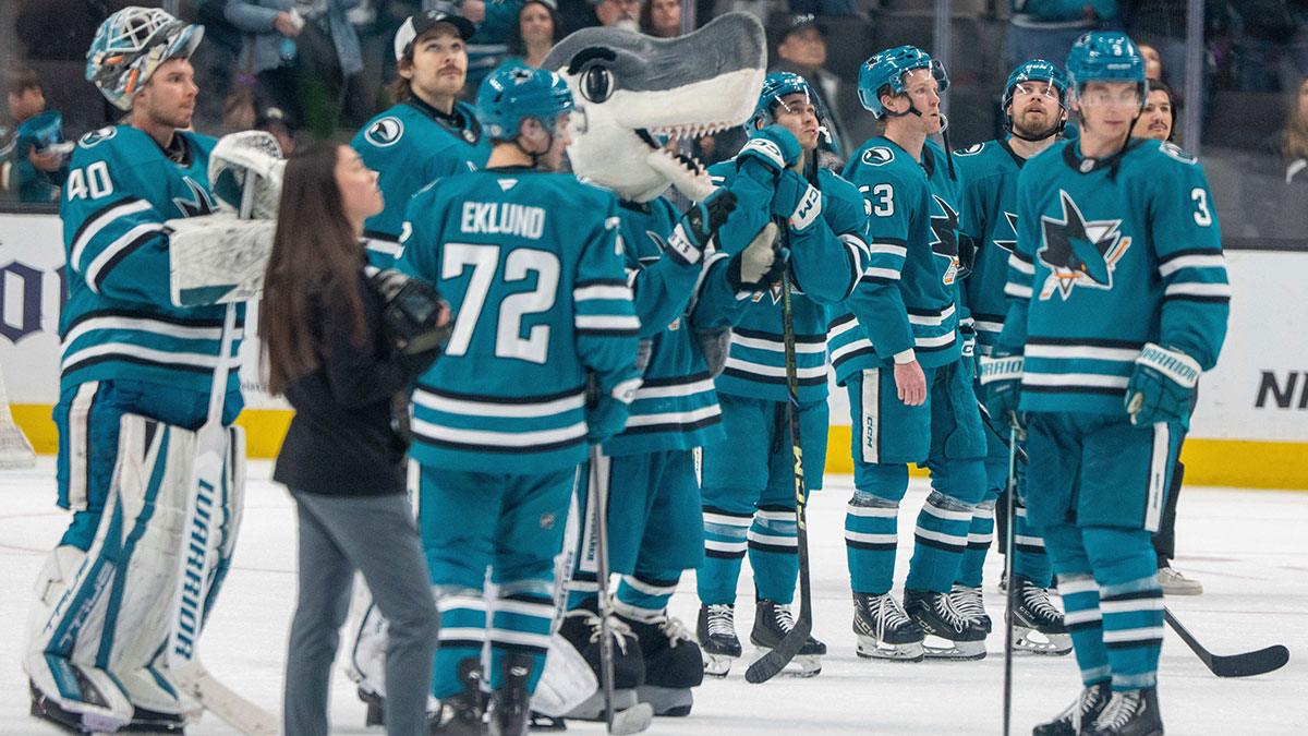 Sharks bolster depth with pair of $4 million free agent signings
