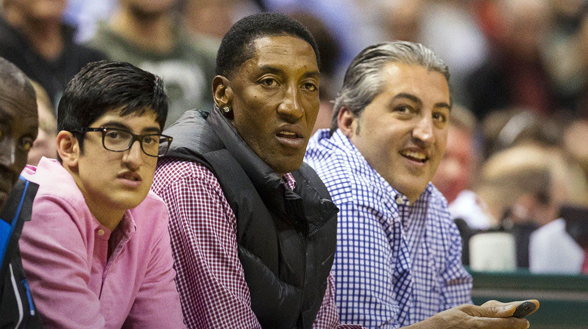 Chicago Bulls former player Scottie Pippen (center) looks on during the fourth quarter in game three of the first round of the NBA Playoffs game between the Chicago Bulls and Milwaukee Bucks at BMO Harris Bradley Center.