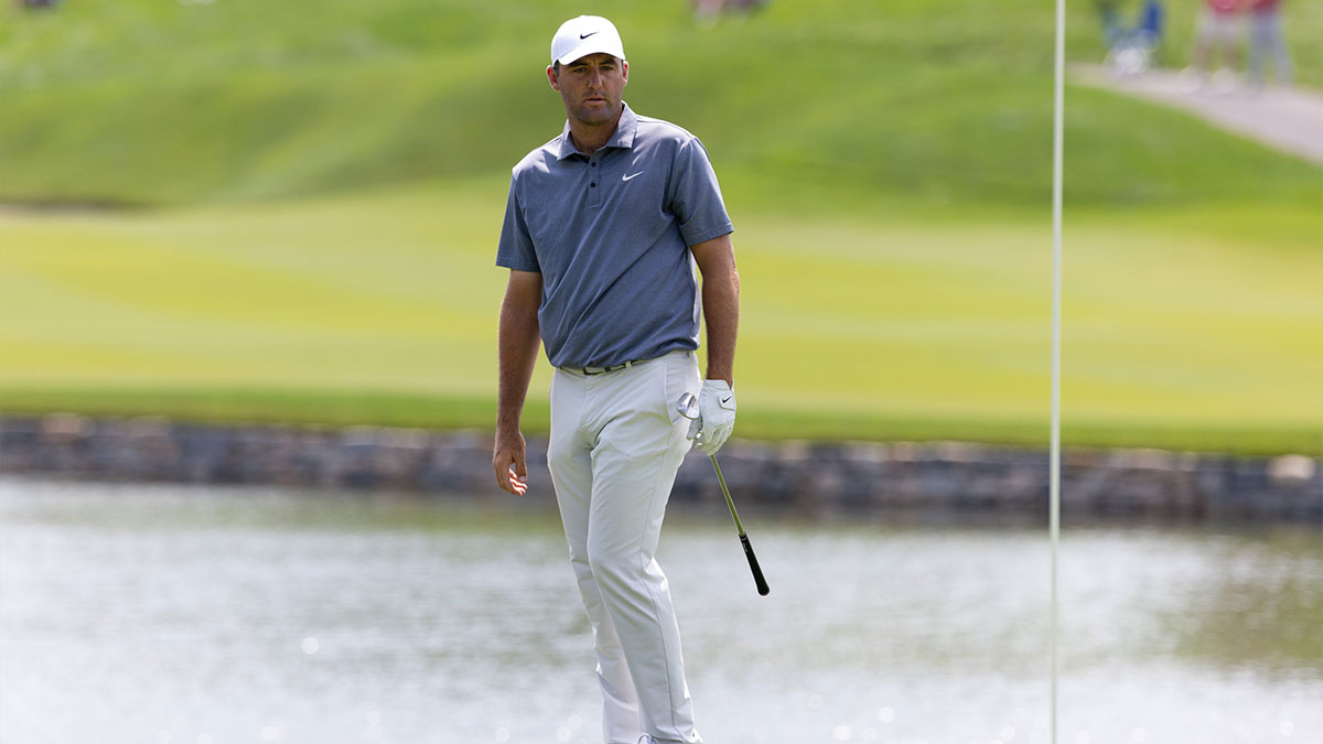 Scottie Scheffler chips onto the 17th green during the second round of the Travelers Championship golf tournament.