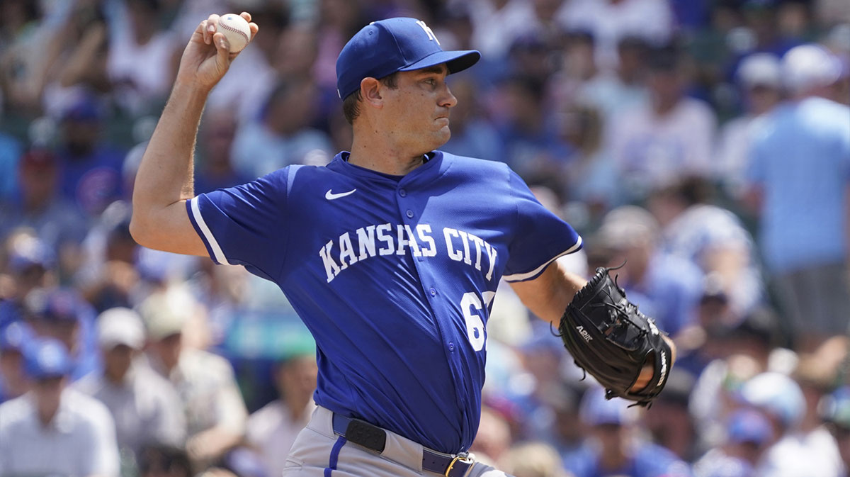 Kansas City Royals pitcher Seth Lugo (67) throws the ball against the Chicago Cubs during the first inning at Wrigley Field.
