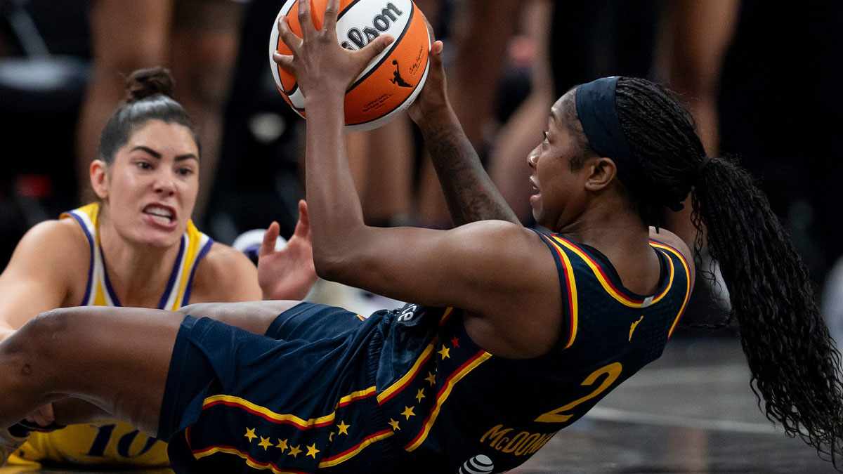 Indiana Fever guard Aari McDonald (2) takes the ball away from Los Angeles Sparks guard Kelsey Plum (10) during a game Saturday, July 5, 2025, at Gainbridge Fieldhouse in Indianapolis. The Fever fell 87-89 to the Stars.