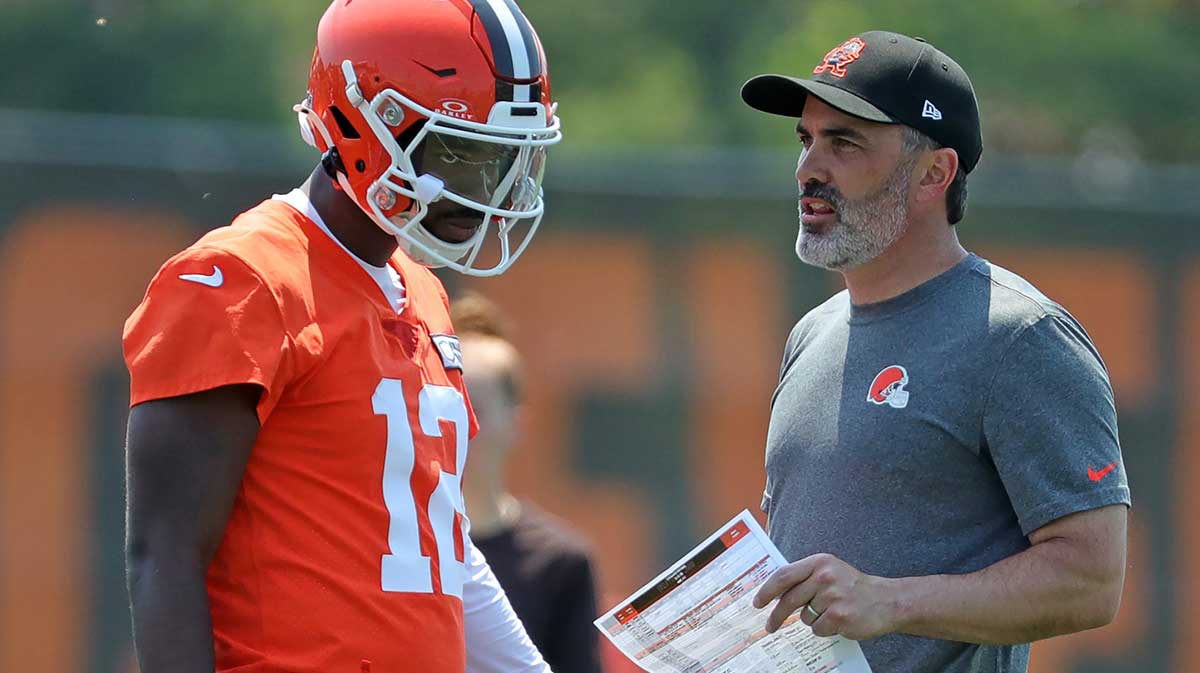 Kevin Stefanski reveals Shedeur Sanders conversation about speeding