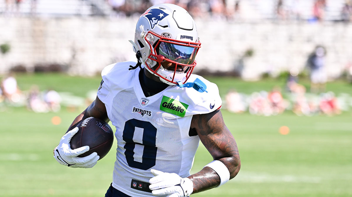 New England Patriots wide receiver Stefon Diggs (8) runs after the catch during training camp at Gillette Stadium.