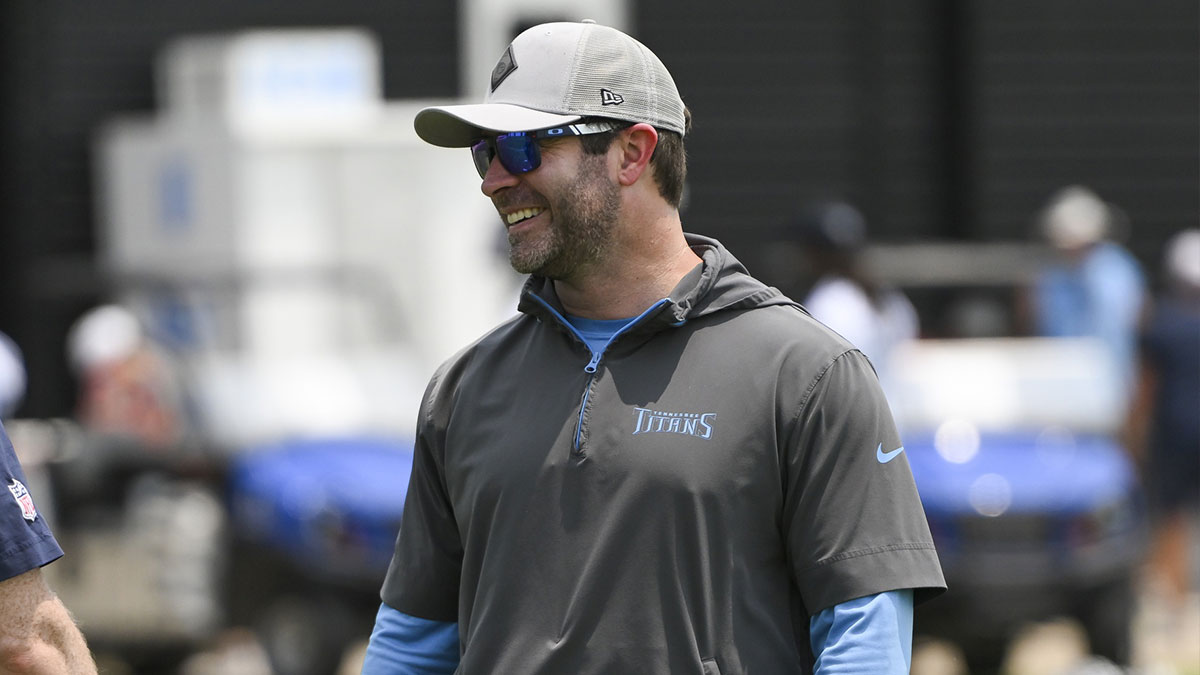 Tennessee Titans head coach Brian Callahan during minicamp at Nissan Stadium.