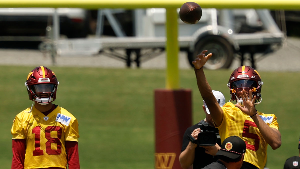 Donald Trump calls for Commanders to revert back to Redskins amid stadium planning