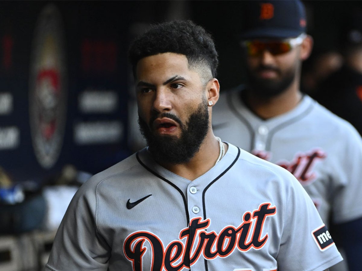 Tigers news: Gleyber Torres exits Guardians game with upper-body issue