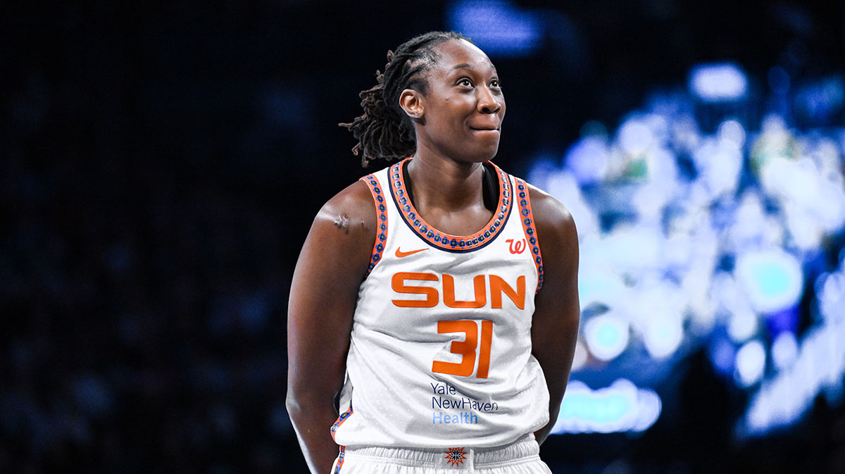 Connecticut Sun center Tina Charles (31) during the first half against the New York Liberty at Barclays Center.