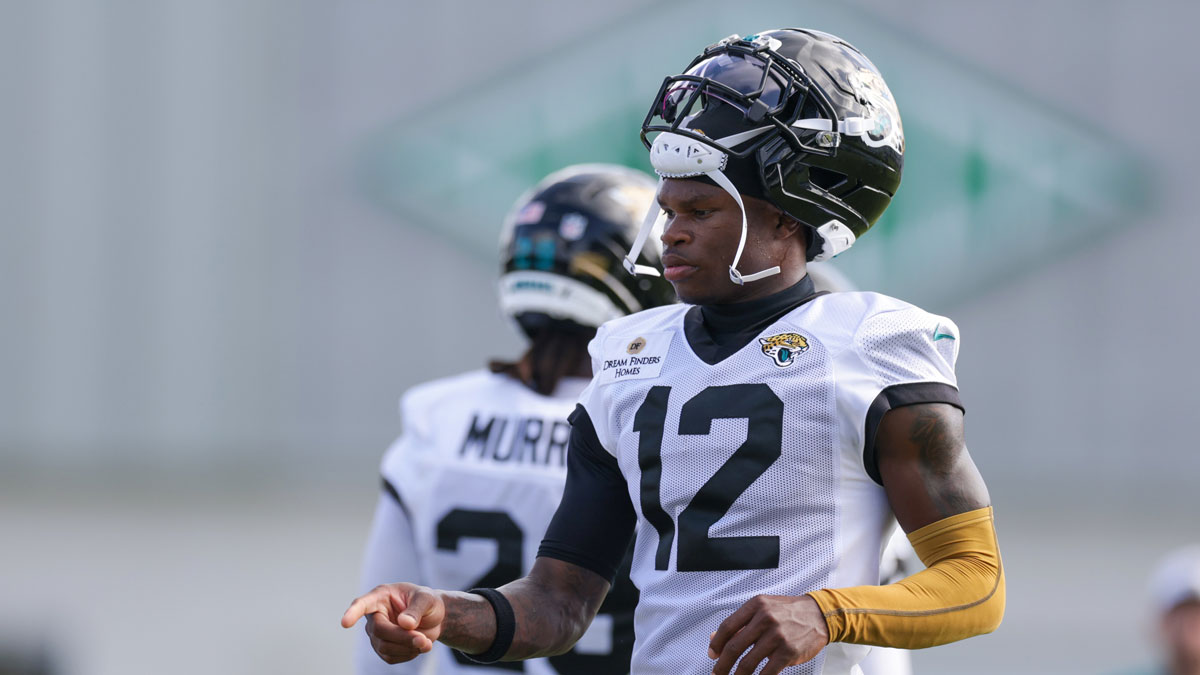 Jacksonville Jaguars wide receiver Travis Hunter (12) participates in training camp at Miller Electric Center.